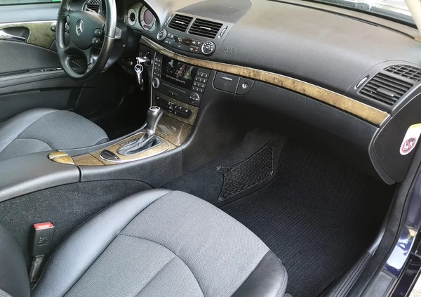 Mercedes-Benz Klasa E cena 34900 przebieg: 158730, rok produkcji 2008 z Kraków małe 631